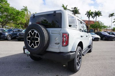 2026 Ford Bronco Outer Banks®