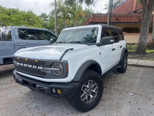 2023 Ford Bronco Base