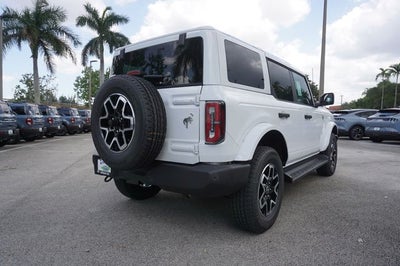 2026 Ford Bronco Outer Banks®