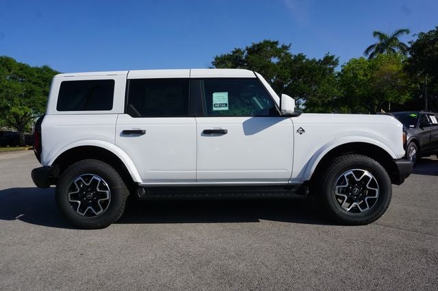 2026 Ford Bronco Outer Banks®