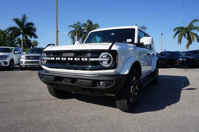 2026 Ford Bronco Outer Banks®