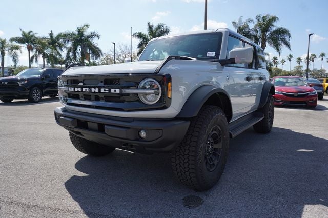 2026 Ford Bronco Outer Banks®