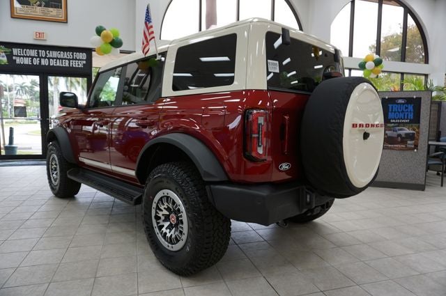 2026 Ford Bronco Outer Banks®