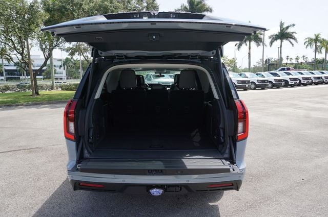 2027 Ford Expedition Max MAX Active