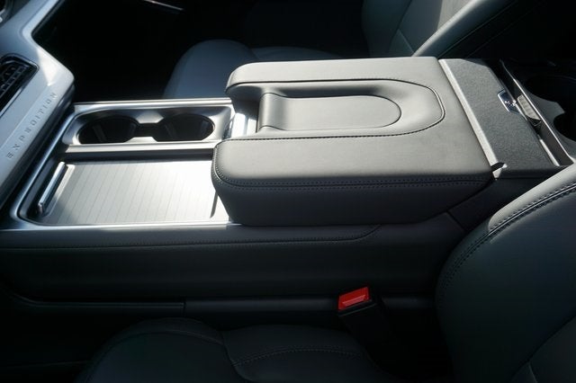 2026 Ford Expedition Max MAX Active