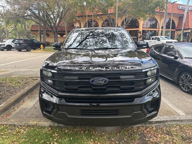 2025 Ford Expedition Max Base