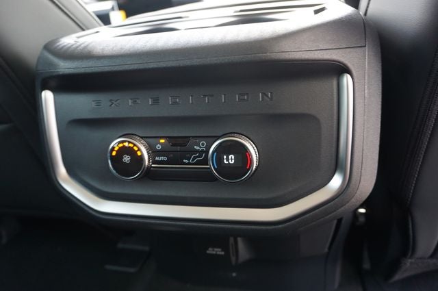2027 Ford Expedition Max MAX Active
