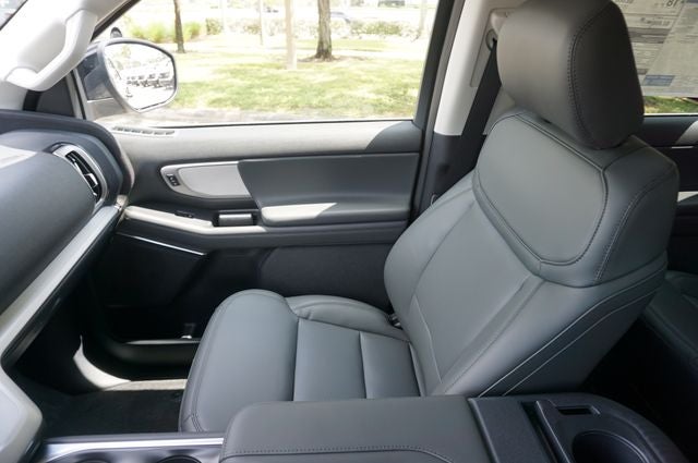 2027 Ford Expedition Max MAX Active