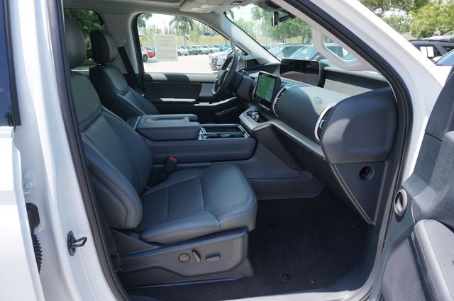 2026 Ford Expedition Max MAX Active