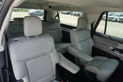 2027 Ford Expedition Max MAX Active