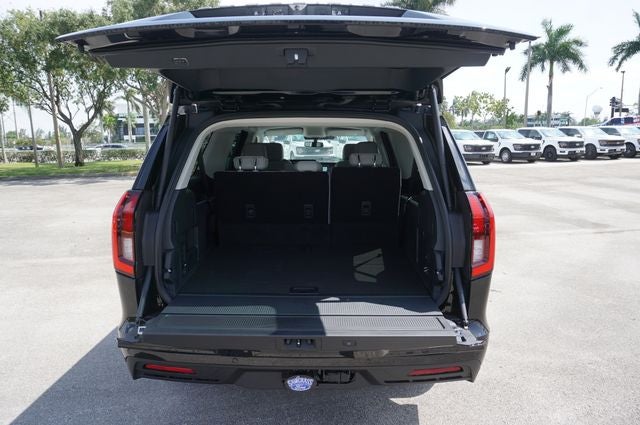 2027 Ford Expedition Max MAX Active