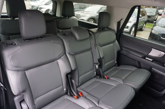 2026 Ford Expedition Max Base