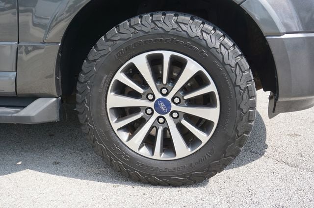 2017 Ford Expedition EL XLT