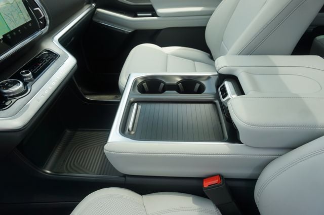 2027 Ford Expedition Max MAX Platinum