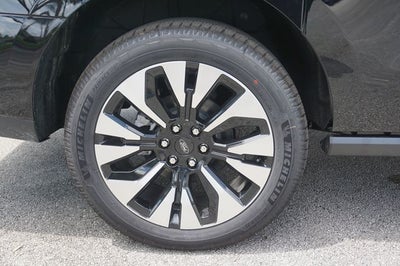2027 Ford Expedition Max MAX Platinum