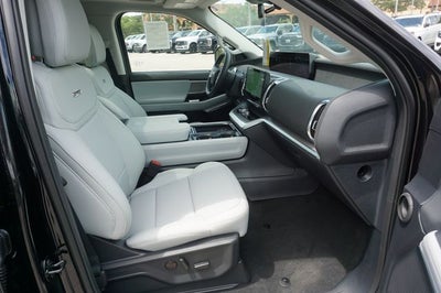 2027 Ford Expedition Max MAX Platinum