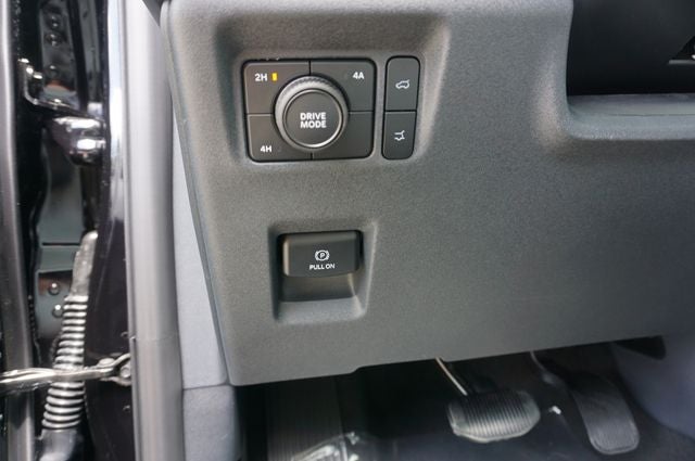 2027 Ford Expedition Max MAX Platinum