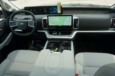 2027 Ford Expedition Max MAX Platinum