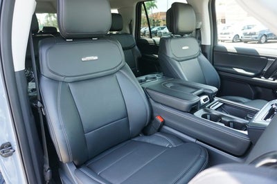2027 Ford Expedition Max MAX Platinum
