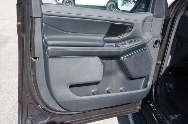2027 Ford Expedition Max MAX Platinum