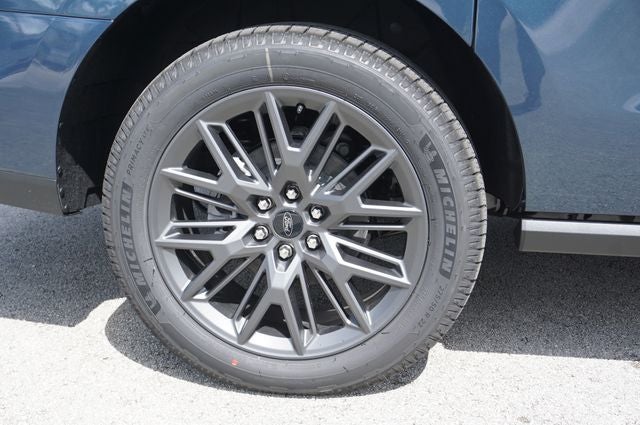 2027 Ford Expedition Max MAX Platinum