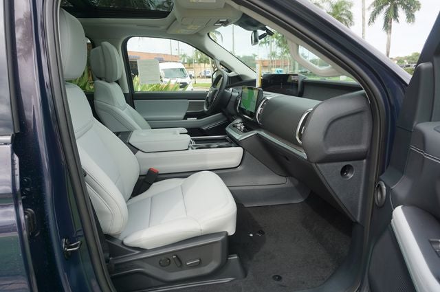 2027 Ford Expedition Max MAX Platinum