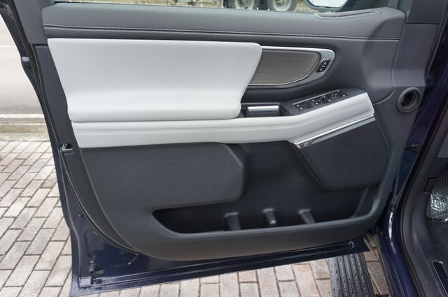 2027 Ford Expedition Max MAX Platinum