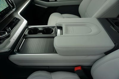 2027 Ford Expedition Max MAX Platinum