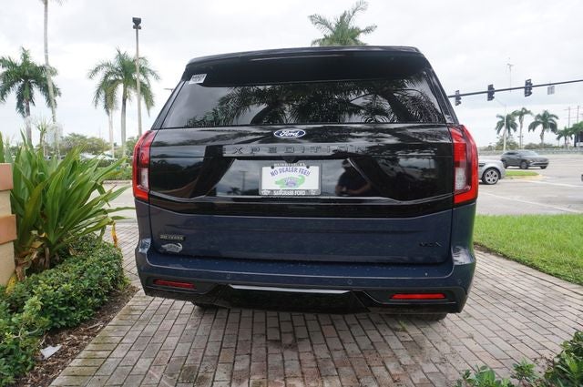2027 Ford Expedition Max MAX Platinum