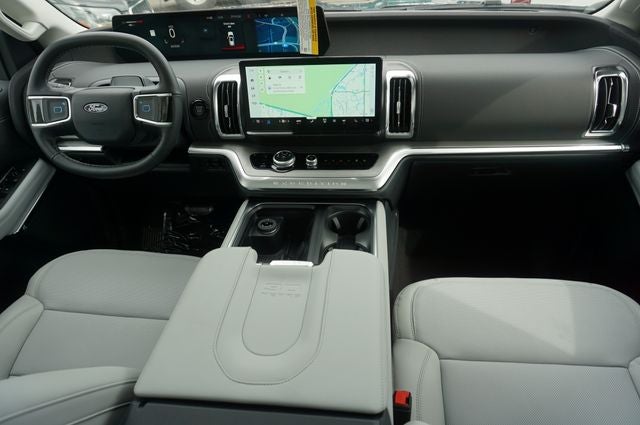2027 Ford Expedition Max MAX Platinum