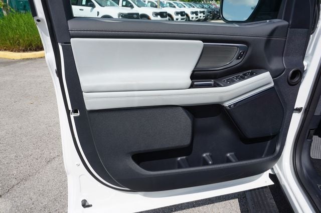 2027 Ford Expedition Max MAX Platinum
