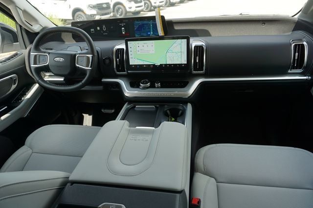 2027 Ford Expedition Max MAX Platinum