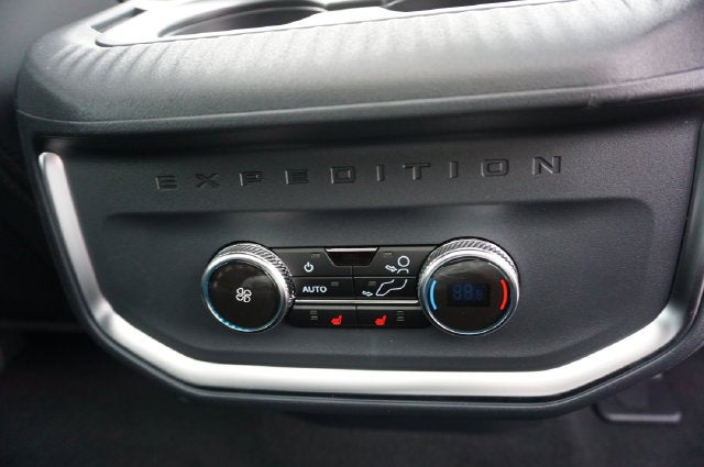 2027 Ford Expedition Max MAX Platinum