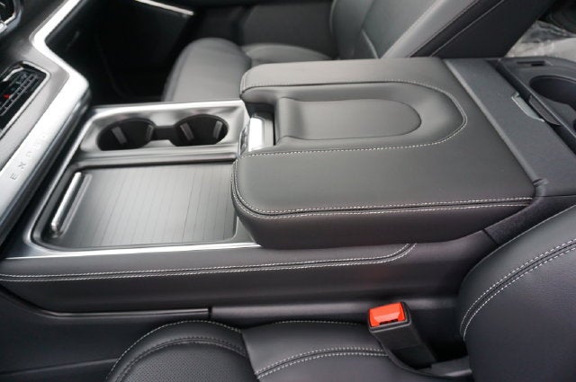 2027 Ford Expedition Max MAX Platinum