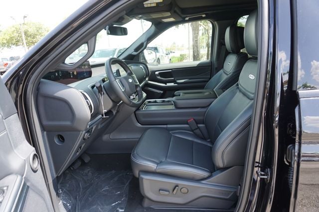 2027 Ford Expedition Max MAX Platinum