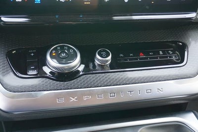 2027 Ford Expedition Max MAX Platinum