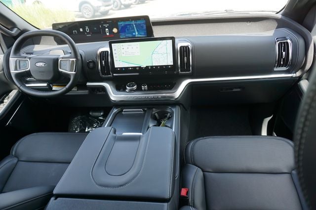 2027 Ford Expedition Max MAX Platinum