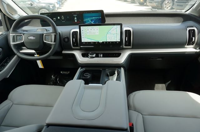 2027 Ford Expedition Active