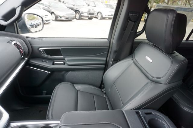 2026 Ford Expedition Platinum®