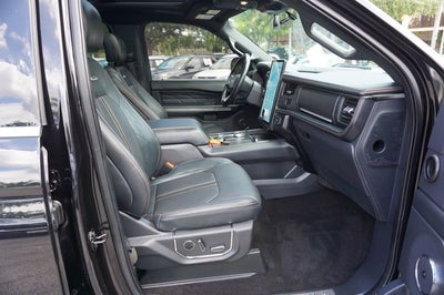 2023 Ford Expedition Platinum