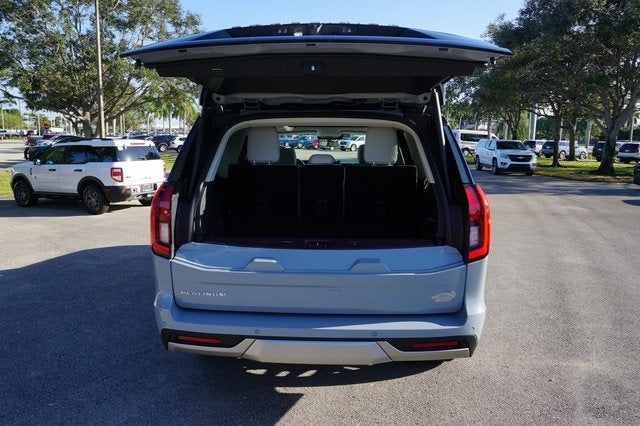 2025 Ford Expedition Platinum®