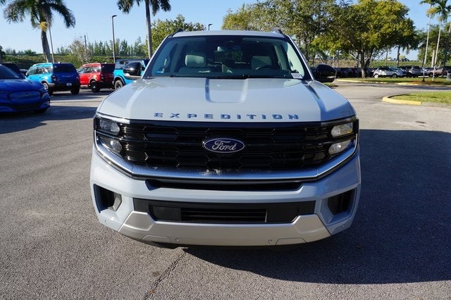 2025 Ford Expedition Platinum®