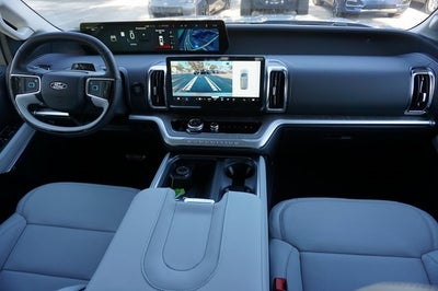 2025 Ford Expedition Platinum®