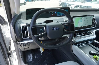 2026 Ford Expedition Platinum®