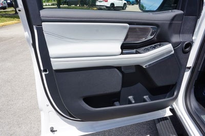 2026 Ford Expedition Platinum®