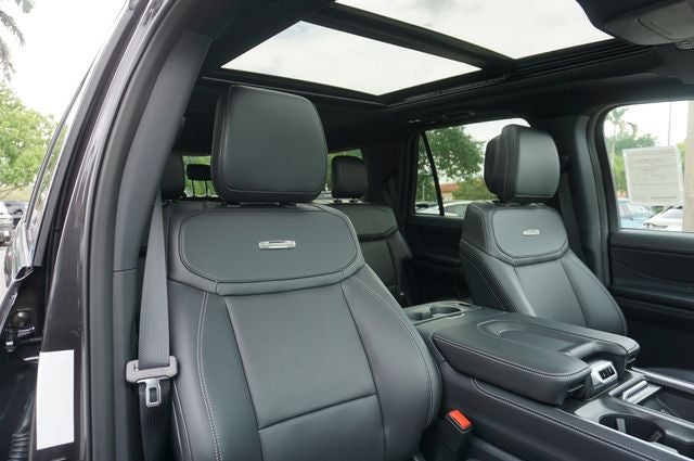 2026 Ford Expedition Platinum®