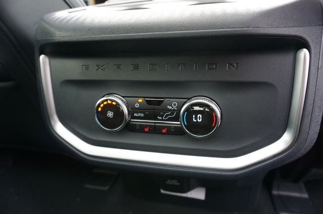 2026 Ford Expedition Platinum®