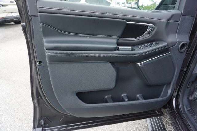 2026 Ford Expedition Platinum®