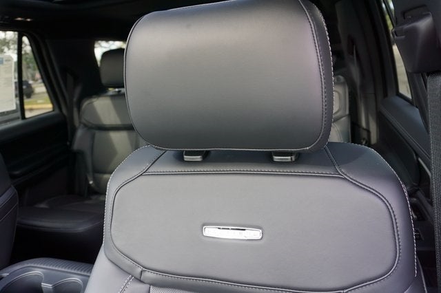 2025 Ford Expedition Platinum®