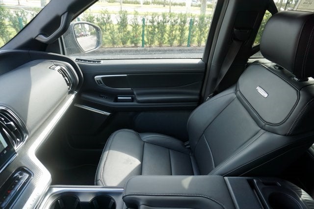 2025 Ford Expedition Platinum®